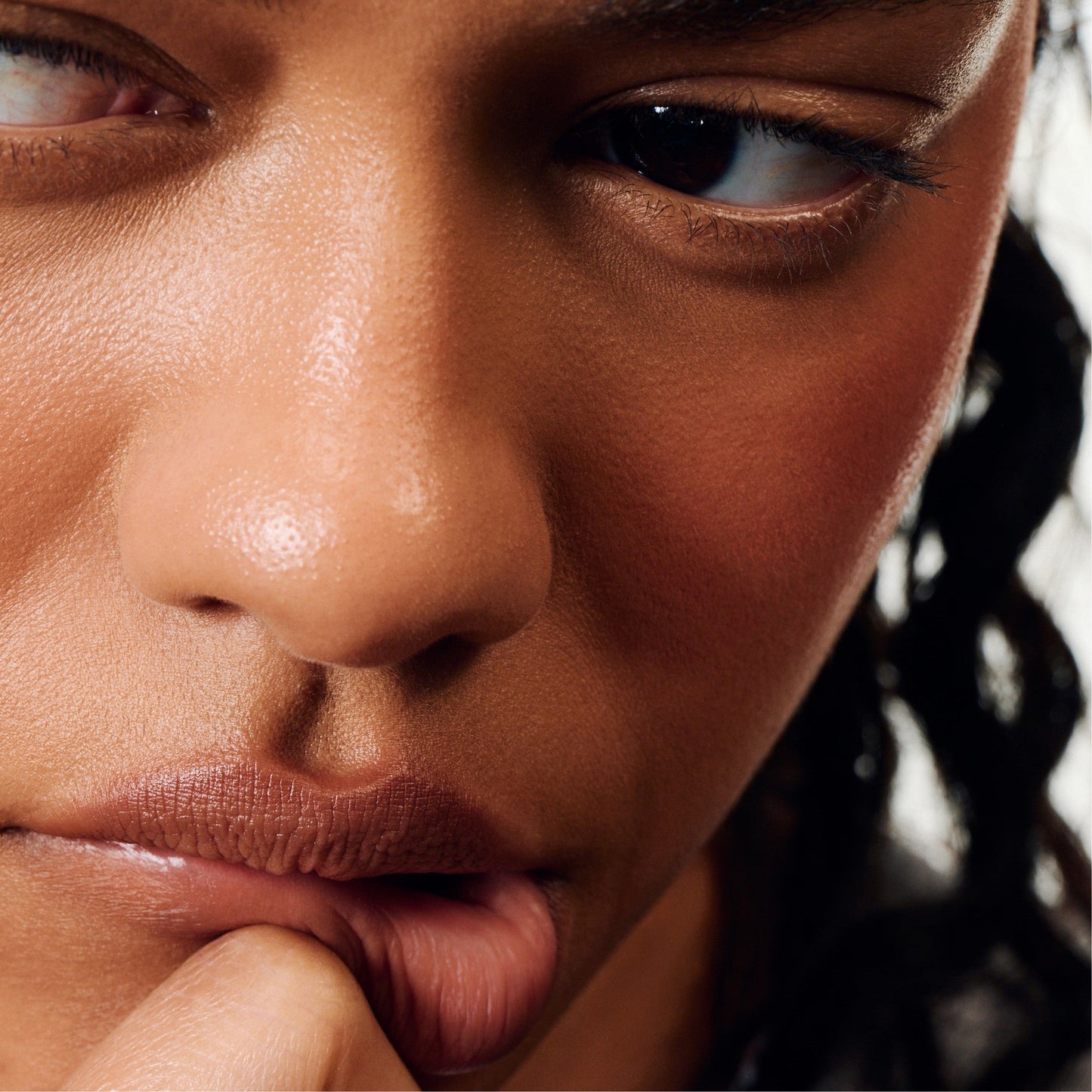 peptide lip shape lean